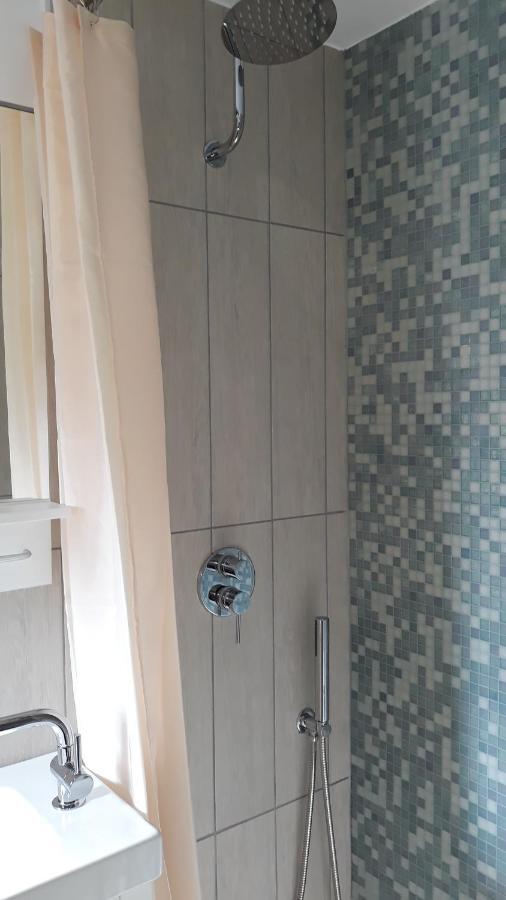 Nadine Penthouse Studio Apartman Nápoly Kültér fotó