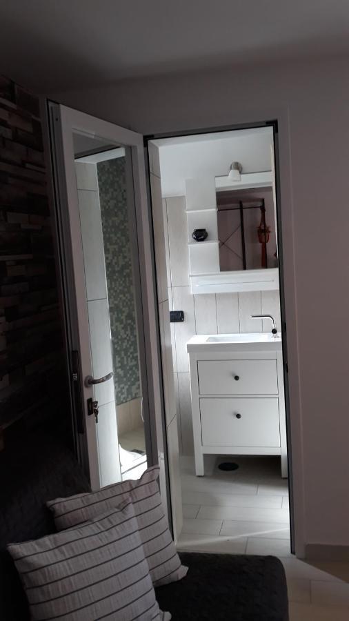 Nadine Penthouse Studio Apartman Nápoly Kültér fotó